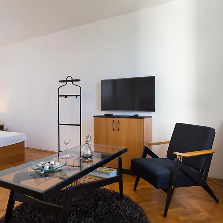 Apartment Nana *